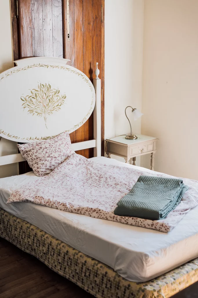 WohnZimmer (mit Gemeinschaftsbad) IV Kopie